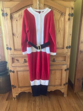 Briefly Stated red white 2 piece Santa suit pajamas costume - size M